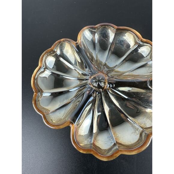 Divided Dish Plate Art Glass Iridescent Amber Clover Leaf Candy Trinket VTG - Picture 5 of 5